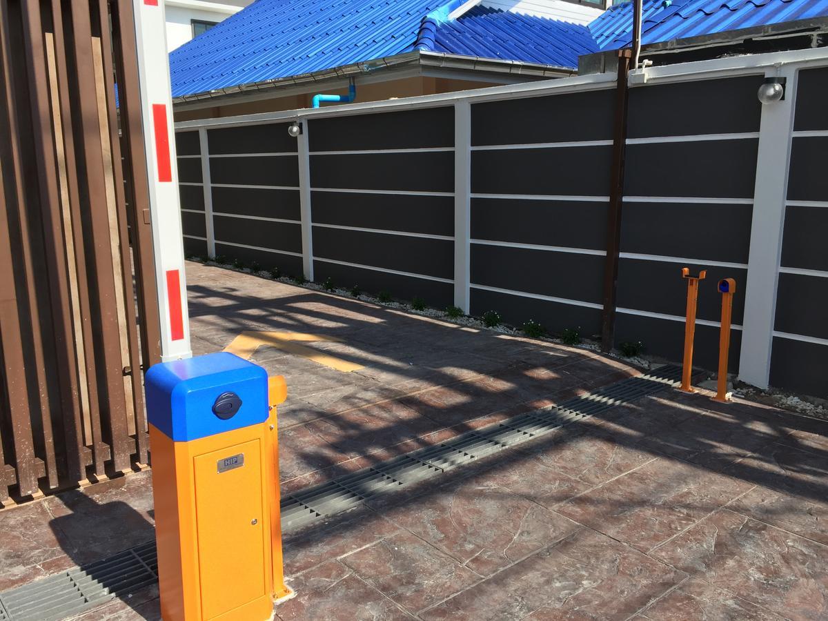 Modernbright Laemchabang Aparthotel Bang Lamung Luaran gambar