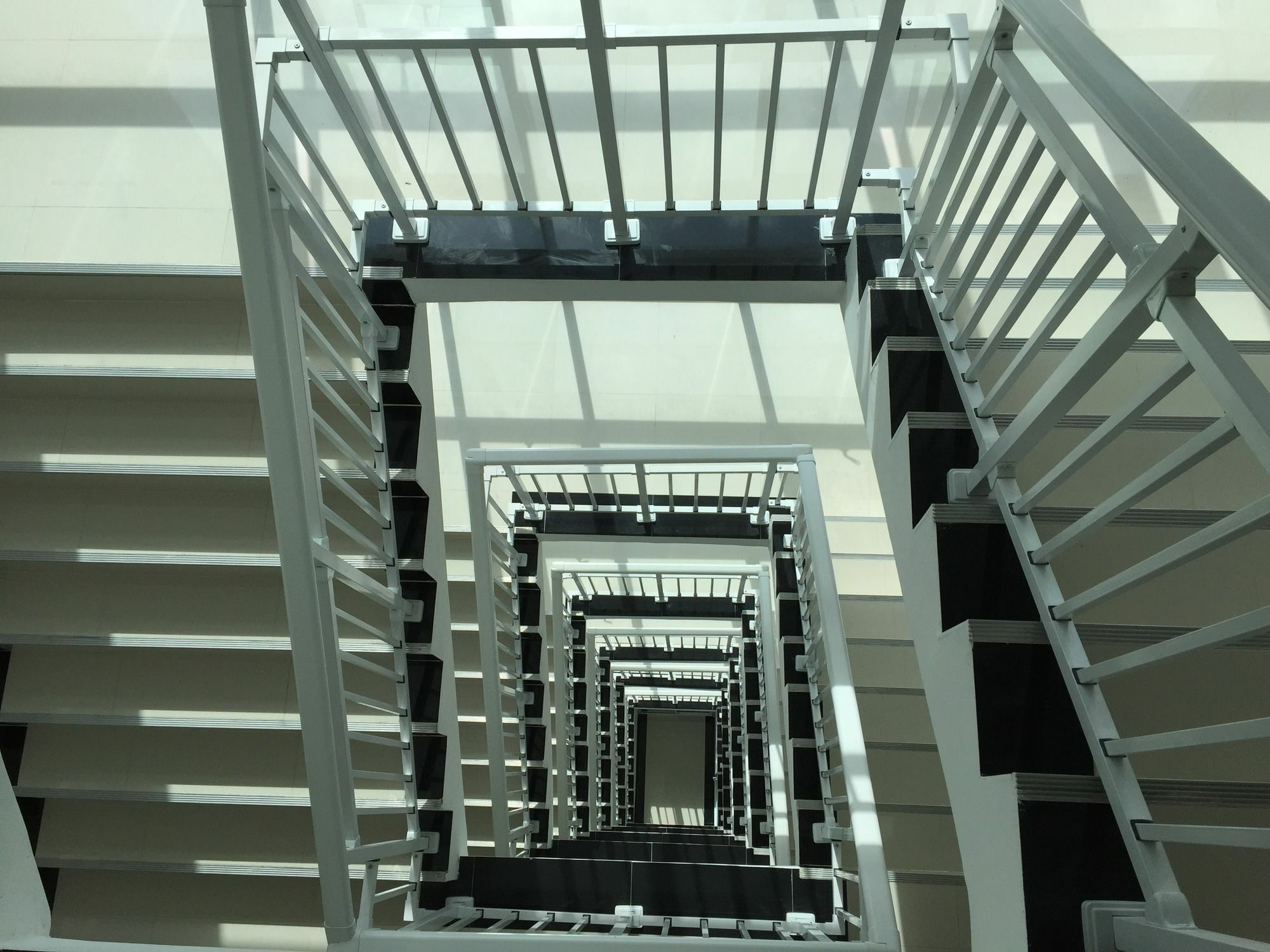 Modernbright Laemchabang Aparthotel Bang Lamung Luaran gambar