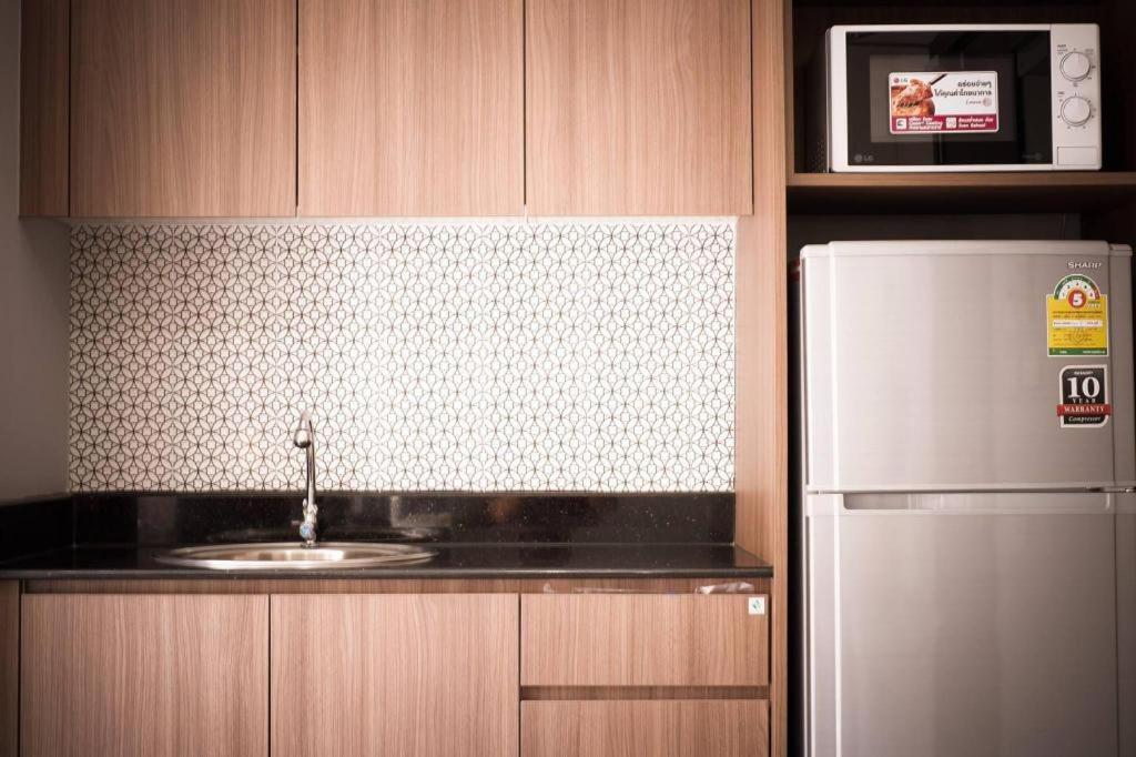 Modernbright Laemchabang Aparthotel Bang Lamung Luaran gambar